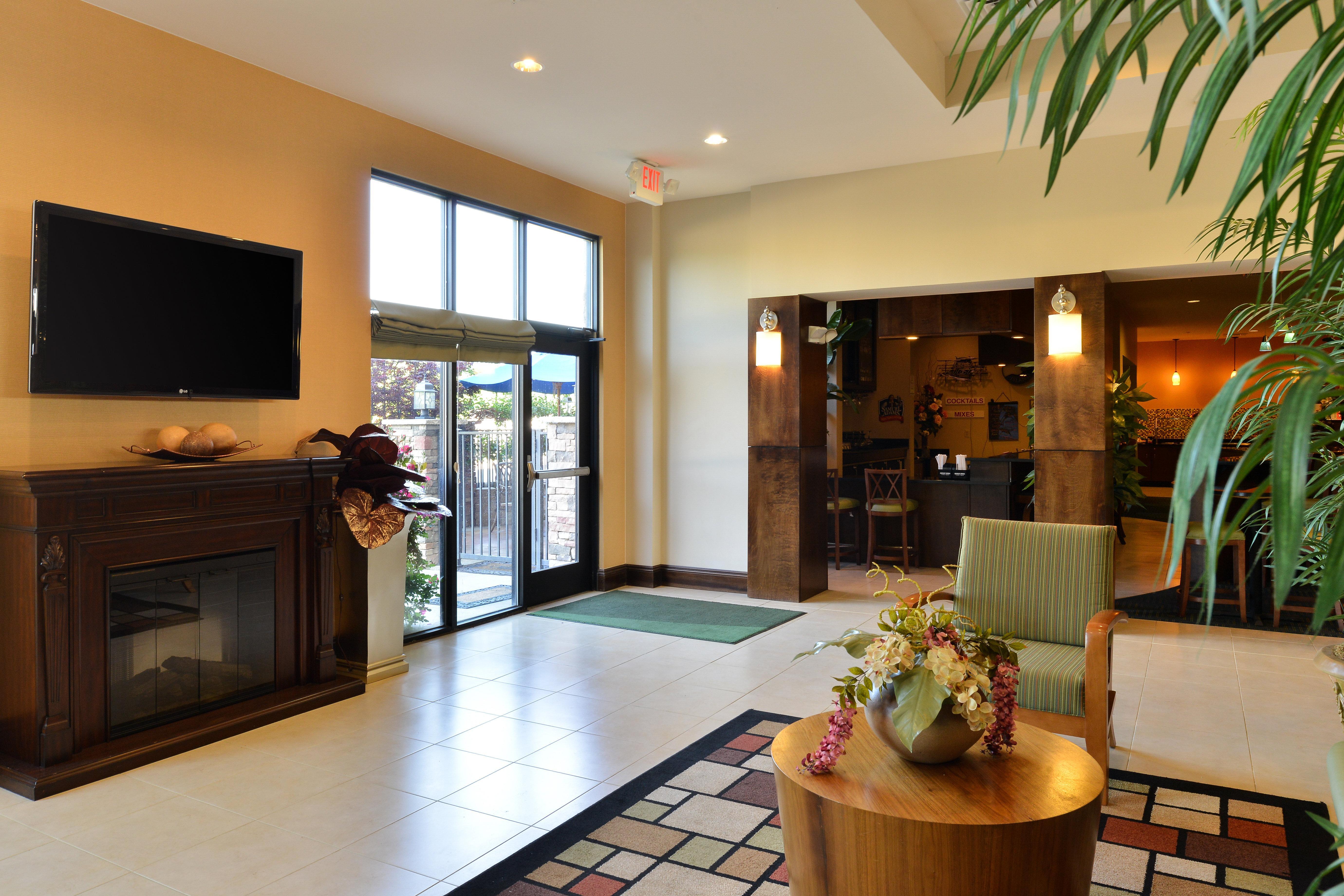 Holiday Inn Montgomery South Airport By Ihg Hope Hull Exterior photo